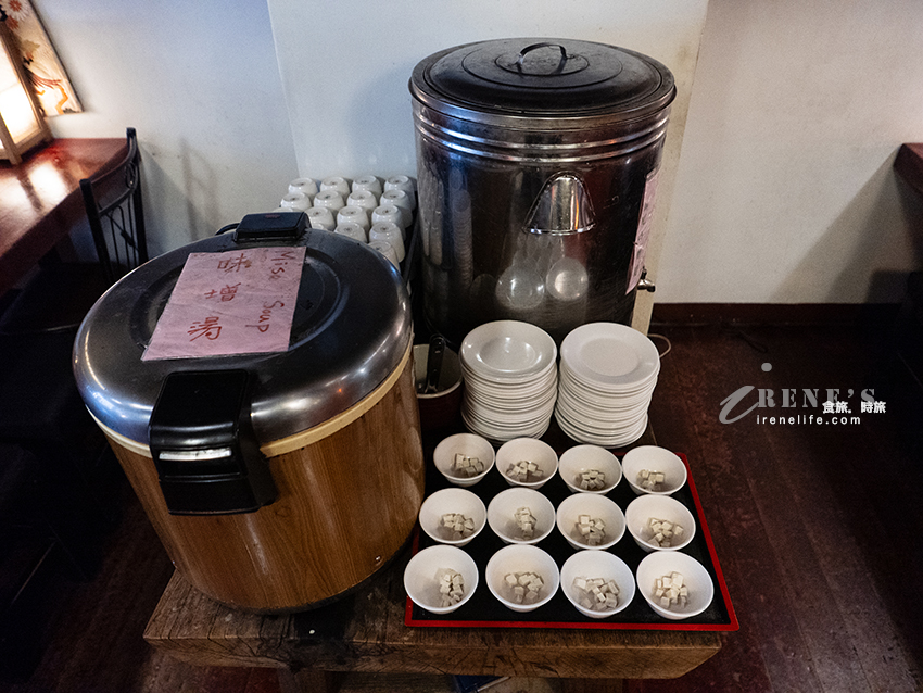 三十三間堂的姊妹品牌，豐盛的商業午餐299元就能享有，精緻的懷石料理只要699元！