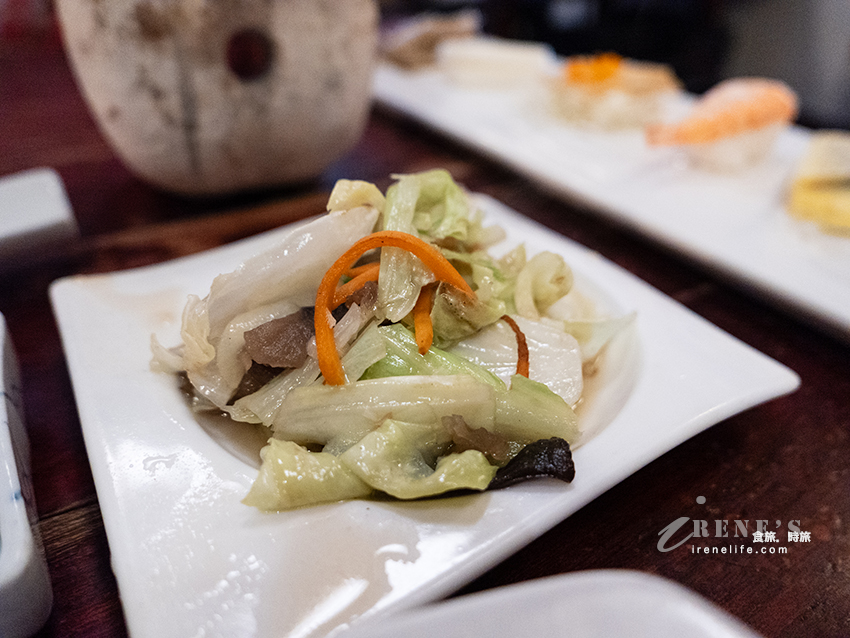 三十三間堂的姊妹品牌，豐盛的商業午餐299元就能享有，精緻的懷石料理只要699元！