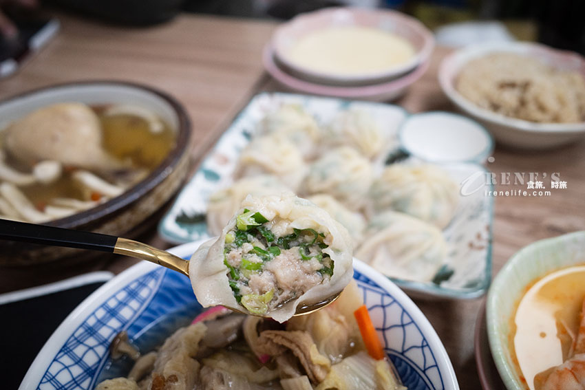 不用到宜蘭,台北也吃的到正常鮮肉小籠包!吃完順便逛饒河街或是五分埔 不用到宜蘭,台北也吃的到正常鮮肉小籠包!吃完順便逛饒河街或是五分埔