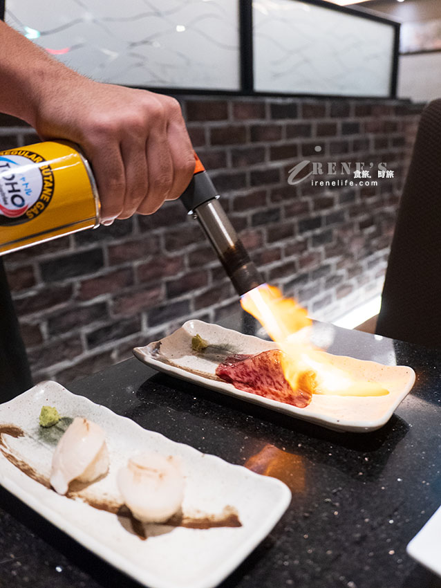 沖繩必吃人氣燒肉,牧場直營的燒肉店,在國際通上就能享用到,套餐6600円起 沖繩必吃人氣燒肉,牧場直營的燒肉店,在國際通上就能享用到,套餐6600円起
