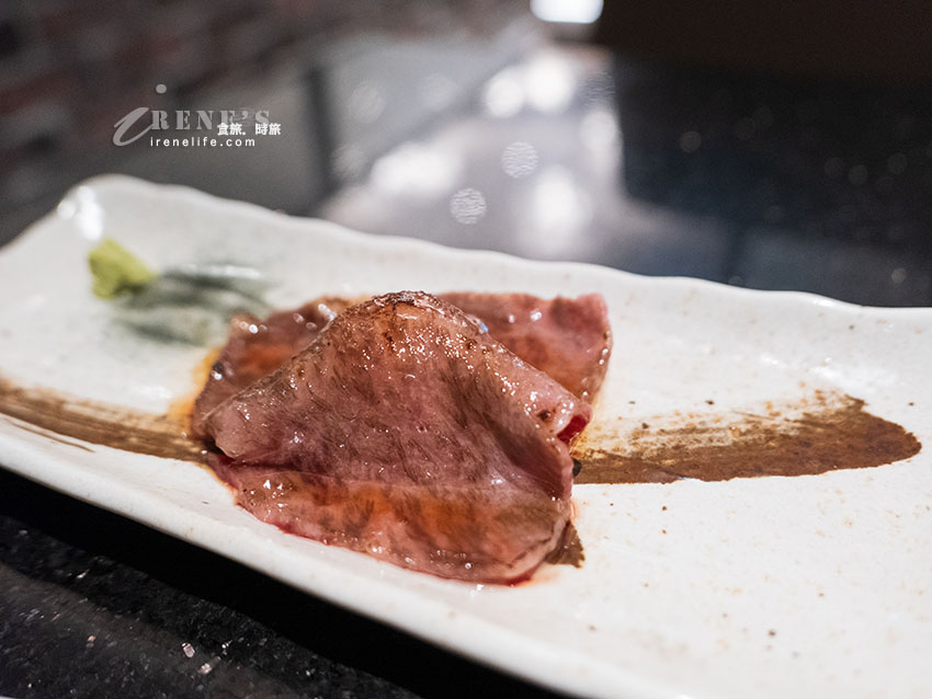 沖繩必吃人氣燒肉,牧場直營的燒肉店,在國際通上就能享用到,套餐6600円起 沖繩必吃人氣燒肉,牧場直營的燒肉店,在國際通上就能享用到,套餐6600円起