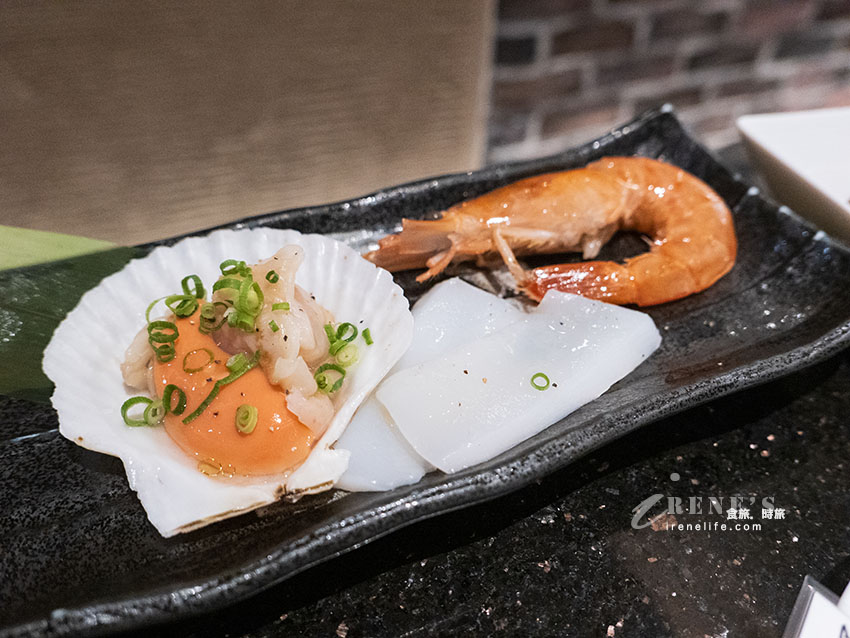 沖繩必吃人氣燒肉,牧場直營的燒肉店,在國際通上就能享用到,套餐6600円起 沖繩必吃人氣燒肉,牧場直營的燒肉店,在國際通上就能享用到,套餐6600円起