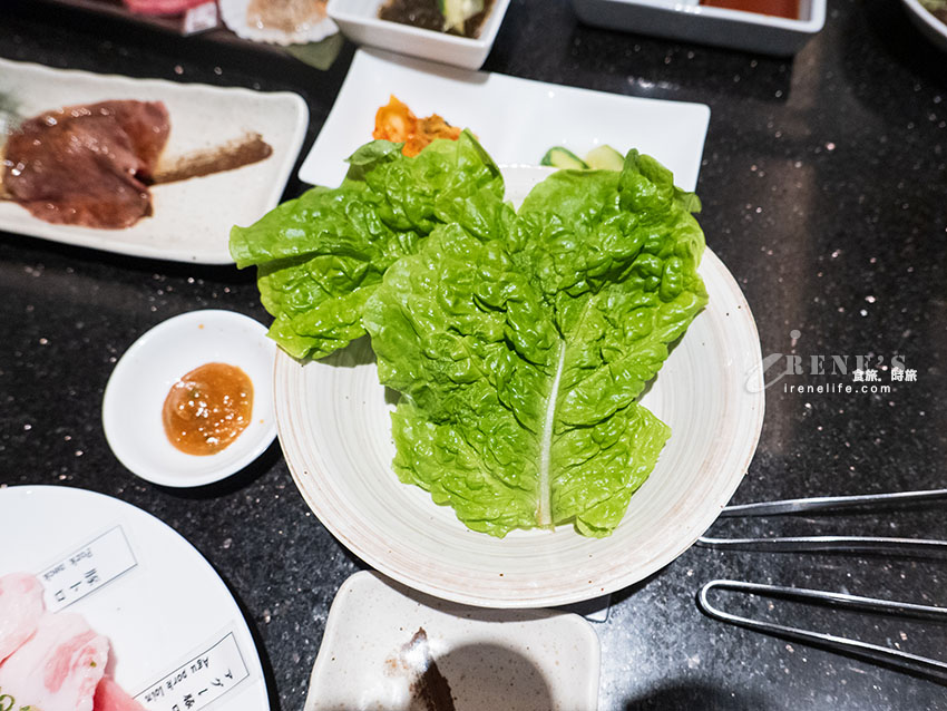 沖繩必吃人氣燒肉,牧場直營的燒肉店,在國際通上就能享用到,套餐6600円起 沖繩必吃人氣燒肉,牧場直營的燒肉店,在國際通上就能享用到,套餐6600円起