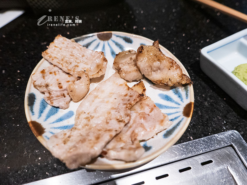 沖繩必吃人氣燒肉,牧場直營的燒肉店,在國際通上就能享用到,套餐6600円起 沖繩必吃人氣燒肉,牧場直營的燒肉店,在國際通上就能享用到,套餐6600円起