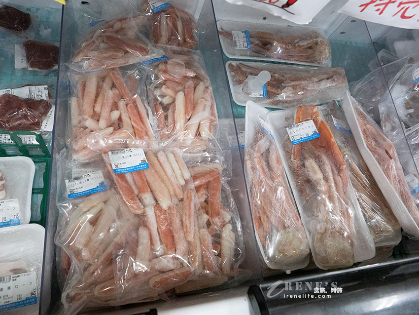 沖繩三大魚市場之一,以漁獲為主的小漁港,焗烤海膽龍蝦、奶油烤魚定食超級棒 沖繩三大魚市場之一,以漁獲為主的小漁港,焗烤海膽龍蝦、奶油烤魚定食超級棒