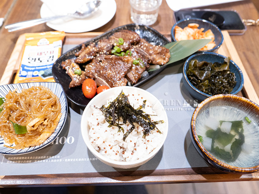 即時熱門文章：桃園環球A19餐廳｜個人的韓式定食小食堂，最便宜的餐只要268元，也有素食餐