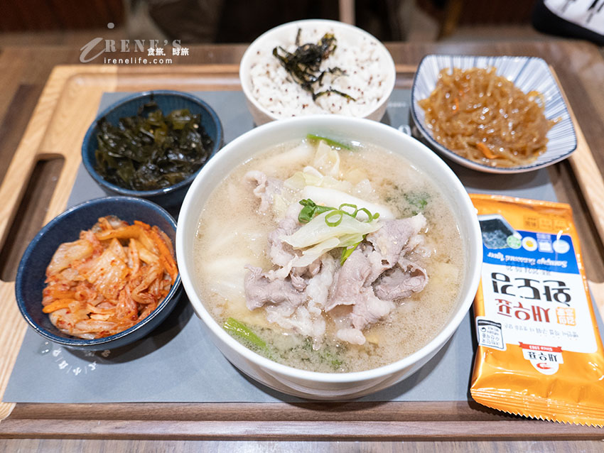 桃園環球A19餐廳｜個人的韓式定食小食堂，最便宜的餐只要268元，也有素食餐