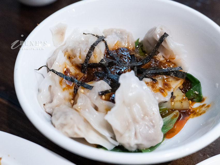 芝山站人氣麵店，從簡單的擔仔麵、魯肉飯到熱炒台菜全都有，適合人多好點菜