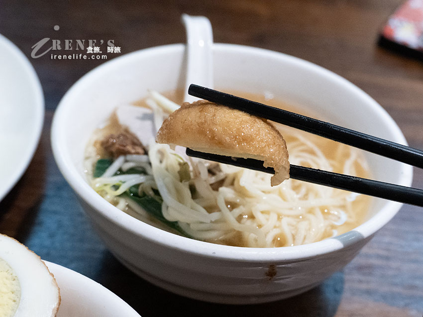 芝山站人氣麵店,從簡單的擔仔麵、魯肉飯到熱炒台菜全都有,適合人多好點菜 芝山站人氣麵店,從簡單的擔仔麵、魯肉飯到熱炒台菜全都有,適合人多好點菜