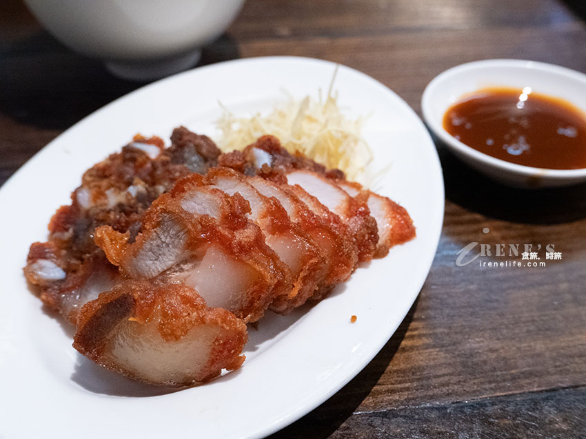 芝山站人氣麵店,從簡單的擔仔麵、魯肉飯到熱炒台菜全都有,適合人多好點菜 芝山站人氣麵店,從簡單的擔仔麵、魯肉飯到熱炒台菜全都有,適合人多好點菜