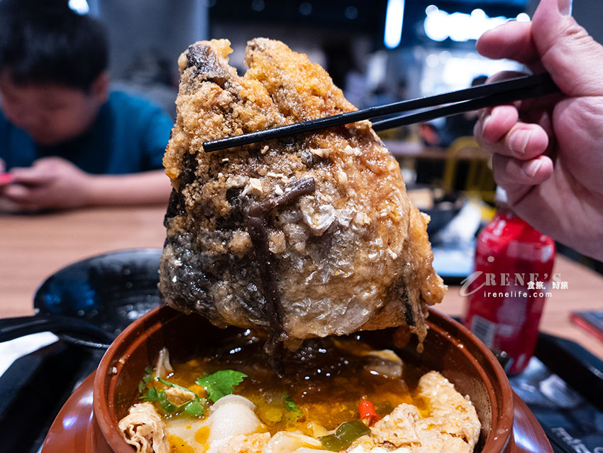 Lalaport南港B1美食街｜林聰明沙鍋魚頭台北首店排到爆！還有哪些美食進駐一次看