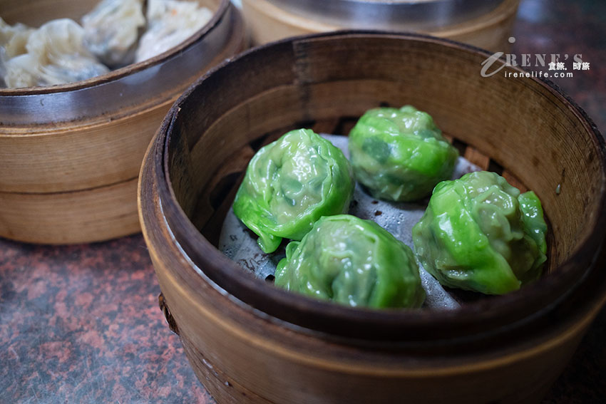 一週只賣兩天的超平價港式點心,一籠只要50元的港點大家拼命點,粥類也頗大碗好吃 一週只賣兩天的超平價港式點心,一籠只要50元的港點大家拼命點,粥類也頗大碗好吃