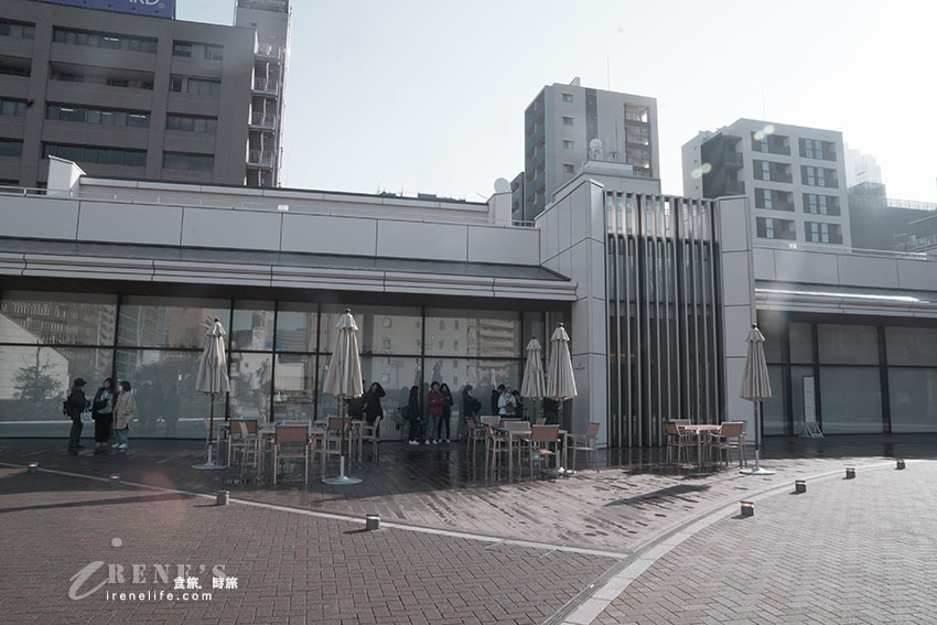 築地場外市場旁的18品日式早餐,白粥熱湯配16碟小菜,多為築地特色美食,想吃先訂位 築地場外市場旁的18品日式早餐,白粥熱湯配16碟小菜,多為築地特色美食,想吃先訂位