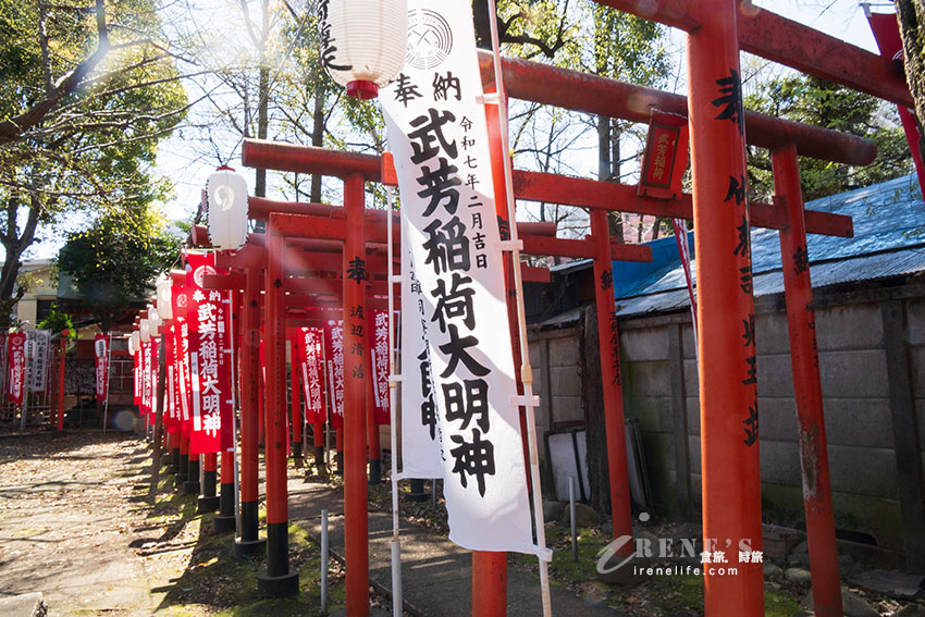 東京唯二僅存的路面電車!搭乘東京櫻電走訪荒川線一日遊,春季像駛入櫻花世界 東京唯二僅存的路面電車!搭乘東京櫻電走訪荒川線一日遊,春季像駛入櫻花世界