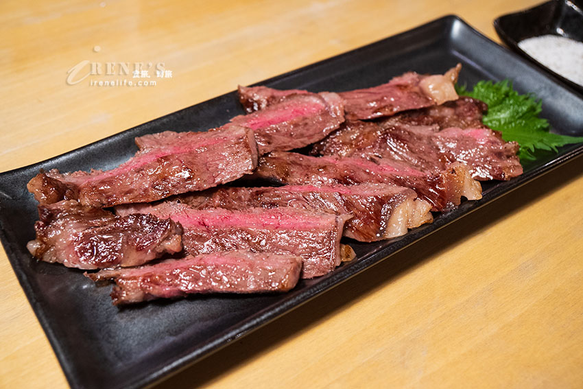 到河口湖必吃武田信玄也愛的餺飥,這間店贏得ほうとう味くらべ大会三連霸,還可看到富士山 到河口湖必吃武田信玄也愛的餺飥,這間店贏得ほうとう味くらべ大会三連霸,還可看到富士山