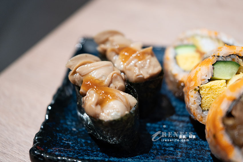 饗賓旗下新品牌,最便宜一盤只要40元,窗邊擁有無敵景觀,從店外到店內滿是貓的元素 饗賓旗下新品牌,最便宜一盤只要40元,窗邊擁有無敵景觀,從店外到店內滿是貓的元素