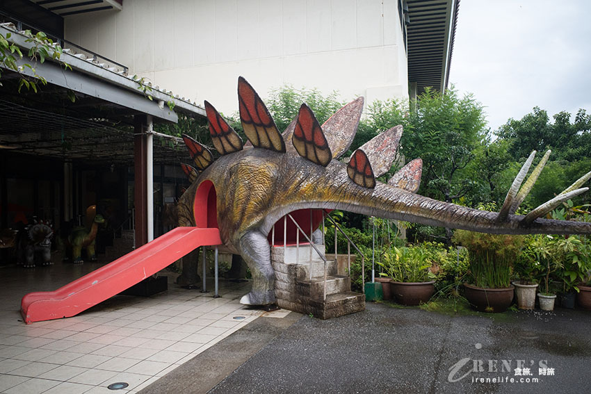 小心恐龍就在你身邊!讓小孩超興奮的恐龍公園,走進森林一起找尋躲在裡面的恐龍吧 小心恐龍就在你身邊!讓小孩超興奮的恐龍公園,走進森林一起找尋躲在裡面的恐龍吧