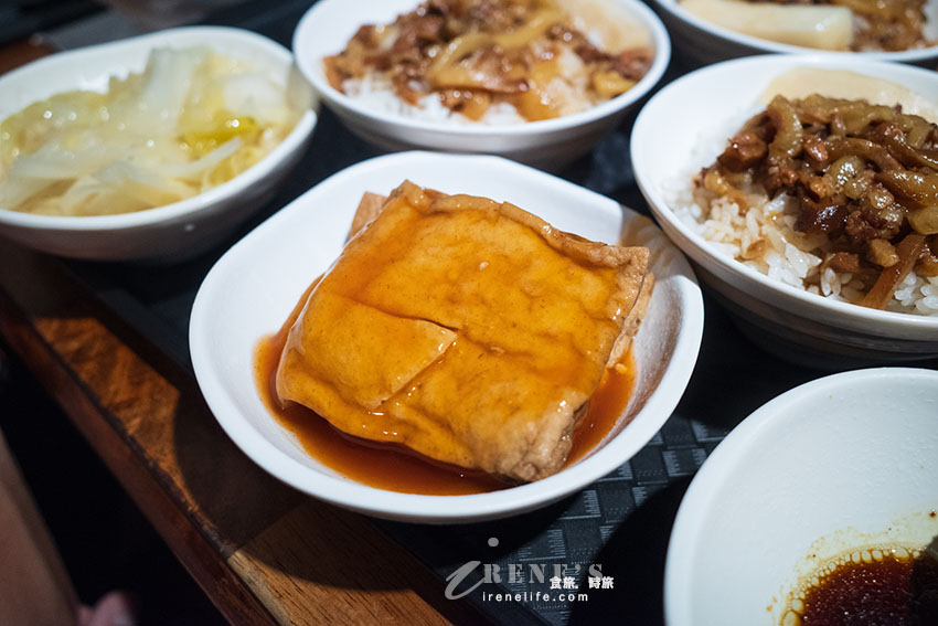 西門町好吃魯肉飯推薦｜自動點餐機＋上菜速度無敵快，湯頭濃郁、肉羹好吃