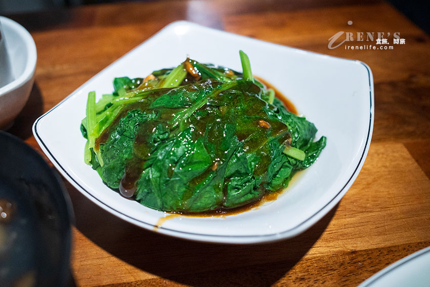 西門町好吃魯肉飯推薦｜自動點餐機＋上菜速度無敵快，湯頭濃郁、肉羹好吃