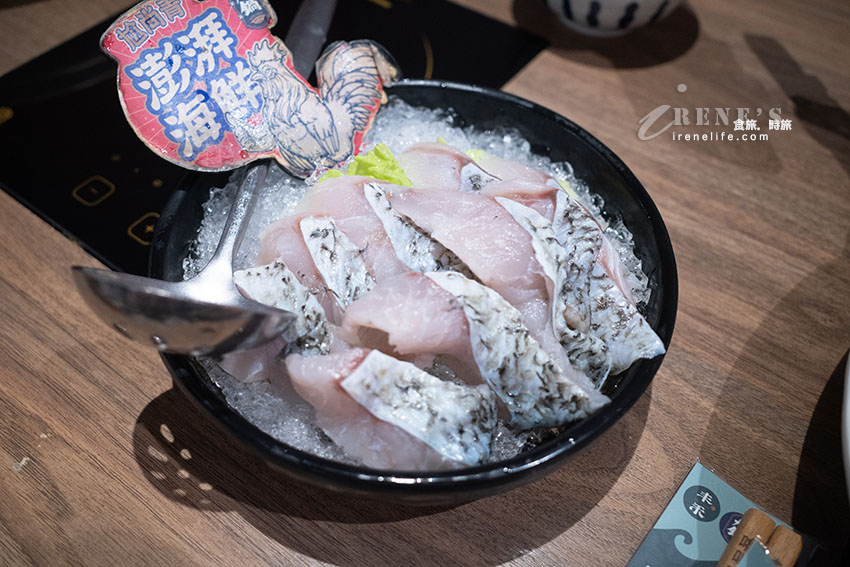 王品集團旗下台式平價小火鍋,蔬菜吧、飲料、霜淇淋、雞油飯無限供應吃到飽 王品集團旗下台式平價小火鍋,蔬菜吧、飲料、霜淇淋、雞油飯無限供應吃到飽