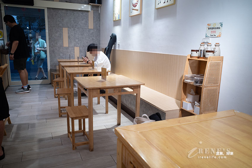 三重商工美食|奢華蝦仁滷肉飯、腿庫飯、香菇蒜頭雞湯,什麼都要就來份「都想吃套餐」 三重商工美食|奢華蝦仁滷肉飯、腿庫飯、香菇蒜頭雞湯,什麼都要就來份「都想吃套餐」