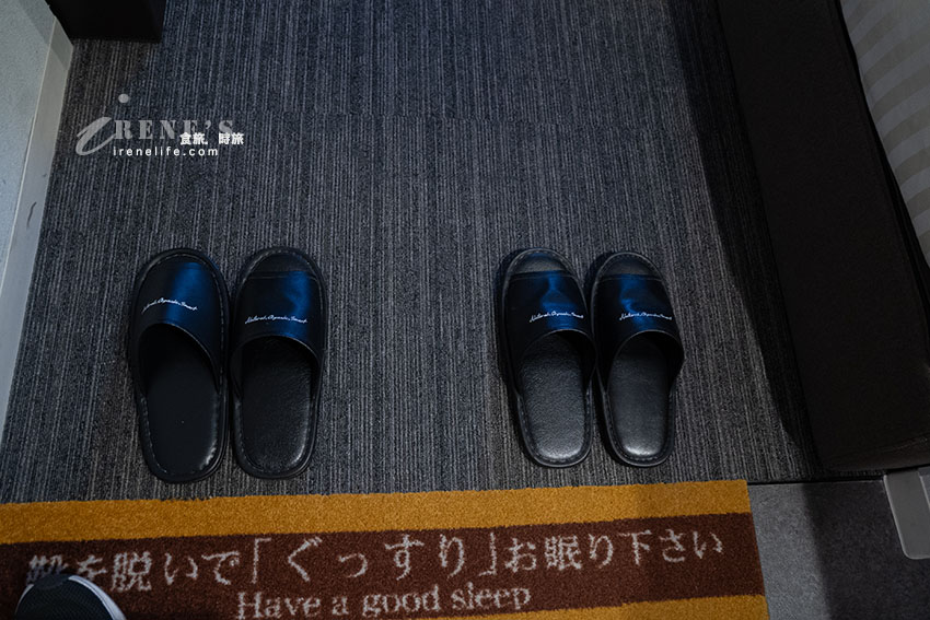 河口湖一打開窗戶就能看到富士山的平價飯店！有天然溫泉、免費早餐以及免費調酒