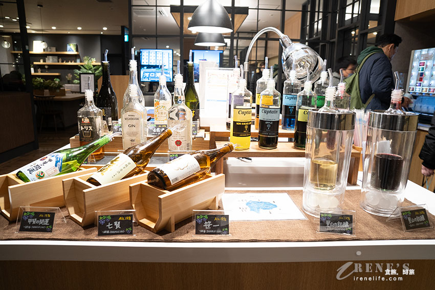 河口湖一打開窗戶就能看到富士山的平價飯店！有天然溫泉、免費早餐以及免費調酒