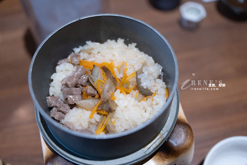 高山大啖A5飛驒牛,精肉店直營的平價燒肉餐廳,排隊是常態,中午有划算的午間套餐 高山大啖A5飛驒牛,精肉店直營的平價燒肉餐廳,排隊是常態,中午有划算的午間套餐