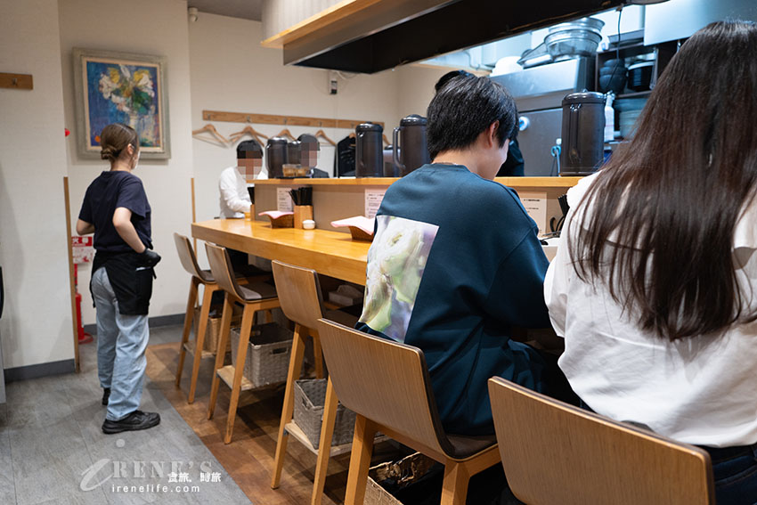 名古屋排隊美食|連續六年蟬聯tabelog百名店,濃郁的雞白湯、超蝦的蝦拉麵 名古屋排隊美食|連續六年蟬聯tabelog百名店,濃郁的雞白湯、超蝦的蝦拉麵
