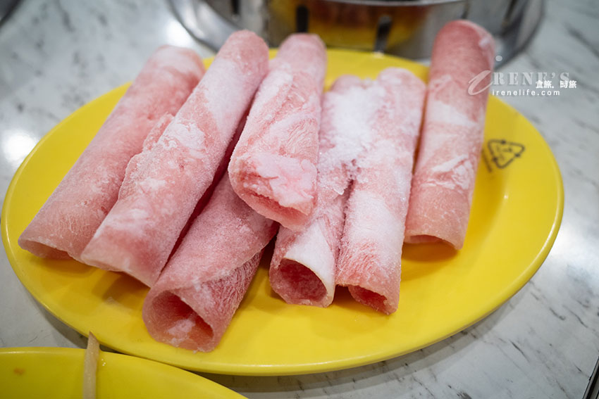 最便宜只要150元就有魯肉飯、雞油飯、飲料、冰品吃到飽,滿額還能轉扭蛋 最便宜只要150元就有魯肉飯、雞油飯、飲料、冰品吃到飽,滿額還能轉扭蛋