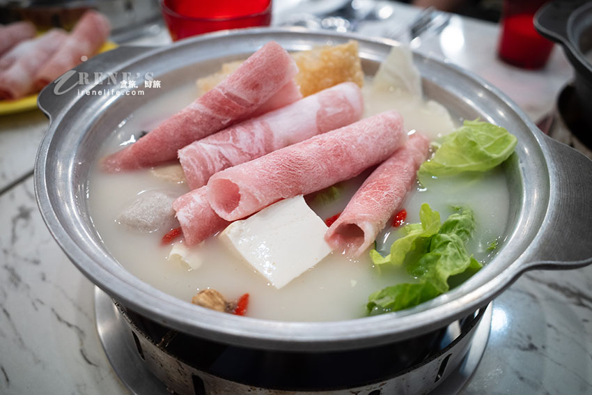 最便宜只要150元就有魯肉飯、雞油飯、飲料、冰品吃到飽,滿額還能轉扭蛋 最便宜只要150元就有魯肉飯、雞油飯、飲料、冰品吃到飽,滿額還能轉扭蛋