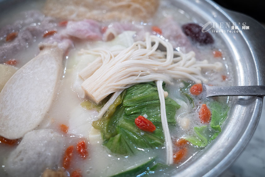 最便宜只要150元就有魯肉飯、雞油飯、飲料、冰品吃到飽,滿額還能轉扭蛋 最便宜只要150元就有魯肉飯、雞油飯、飲料、冰品吃到飽,滿額還能轉扭蛋