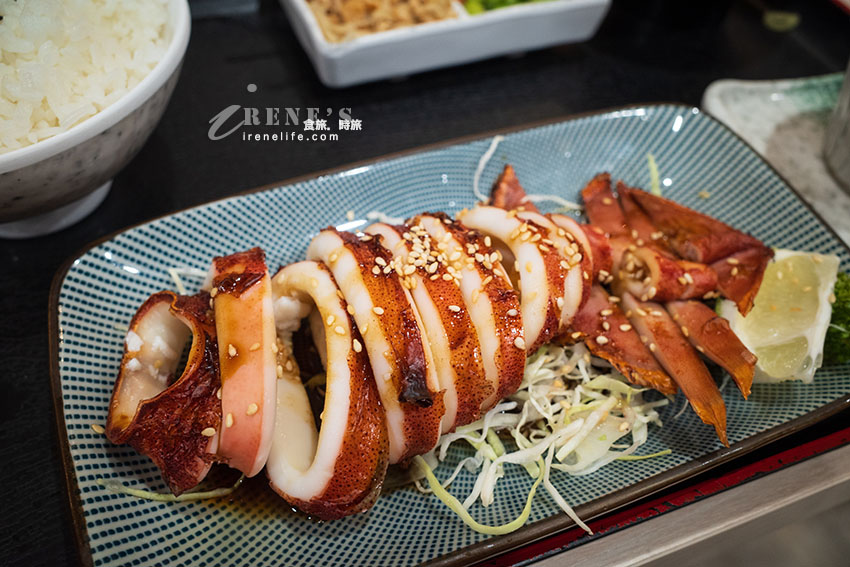 蘆洲30年老店開到三重來囉，平價日式料理，餐點選擇性超級多，外帶便當也很精緻