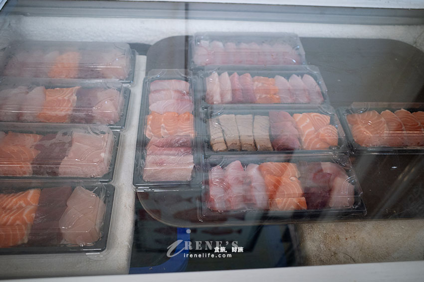 自家船釣的魚舖.魚湯店,海鮮漁獲有夠鱻,魚湯、生魚片、鮮蚵滷肉飯 自家船釣的魚舖.魚湯店,海鮮漁獲有夠鱻,魚湯、生魚片、鮮蚵滷肉飯