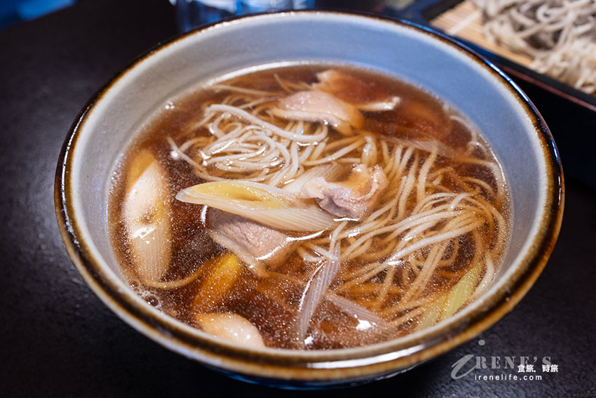 走入江戶時代氛圍的驛站，綿延的老街充斥年代感，曾是連接東京和京都的宿場