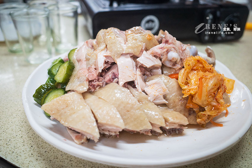 生意好到爆的江子翠熱炒海鮮店,點一大桌還打包外帶才3000元,根本兩人份的什錦湯麵100元 生意好到爆的江子翠熱炒海鮮店,點一大桌還打包外帶才3000元,根本兩人份的什錦湯麵100元