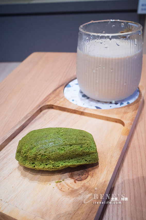 蘆洲也買得到日本火紅的生乳甜甜圈囉!提供內用想吃個下午茶也沒問題 蘆洲也買得到日本火紅的生乳甜甜圈囉!提供內用想吃個下午茶也沒問題