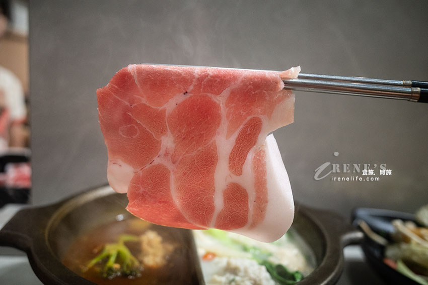老先覺麻辣鍋PLUS！一人加價58元就享自助吧吃到飽，蔬菜、火鍋料、麵食、飲料、冰品