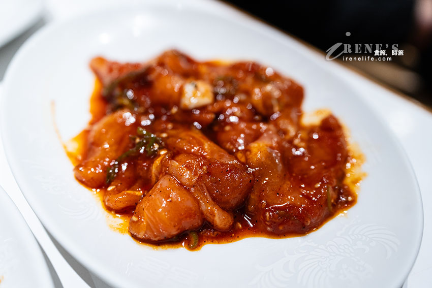盛岡必吃美食,冷麵配燒肉!盛岡車站前人氣超夯餐廳,從二樓一路排到一樓人行道 盛岡必吃美食,冷麵配燒肉!盛岡車站前人氣超夯餐廳,從二樓一路排到一樓人行道