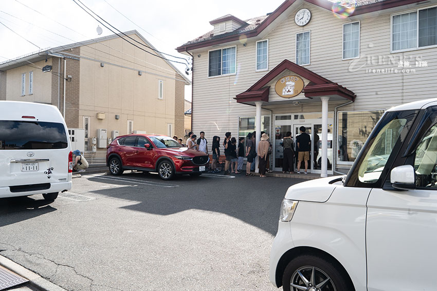 盛岡人最愛的在地麵包店,長型餐包夾入沉甸甸的內餡,多達數十種口味讓人點餐超猶豫 盛岡人最愛的在地麵包店,長型餐包夾入沉甸甸的內餡,多達數十種口味讓人點餐超猶豫