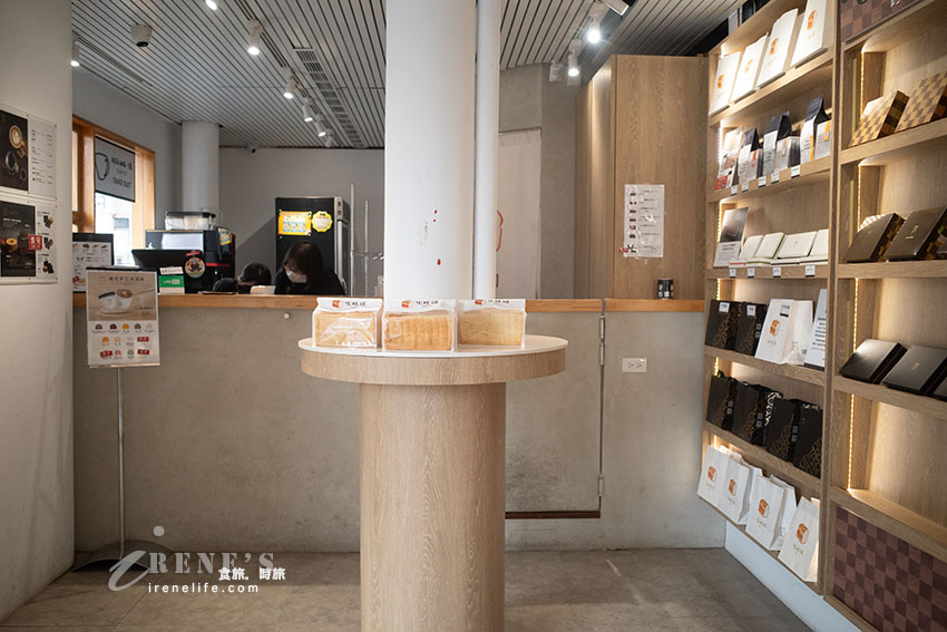 南投埔里18度C生吐司在大甲鎮瀾宮也買得到囉!阿薩姆奶酥醬茶香縈繞有特色 南投埔里18度C生吐司在大甲鎮瀾宮也買得到囉!阿薩姆奶酥醬茶香縈繞有特色