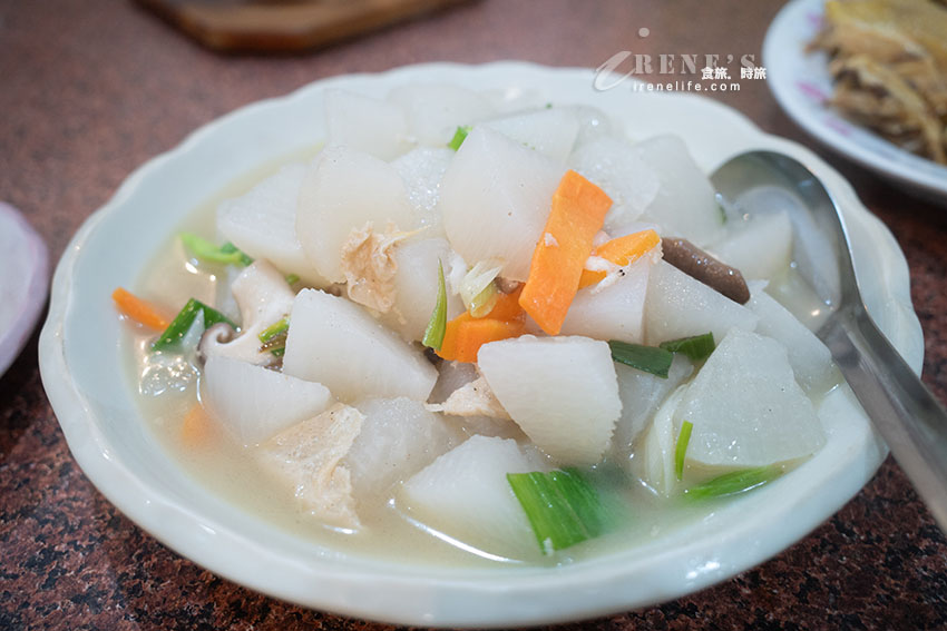 一週只開兩天！苑裡老街必吃的家常味，中了化骨綿掌的滷香魚、下飯的福菜肉丸