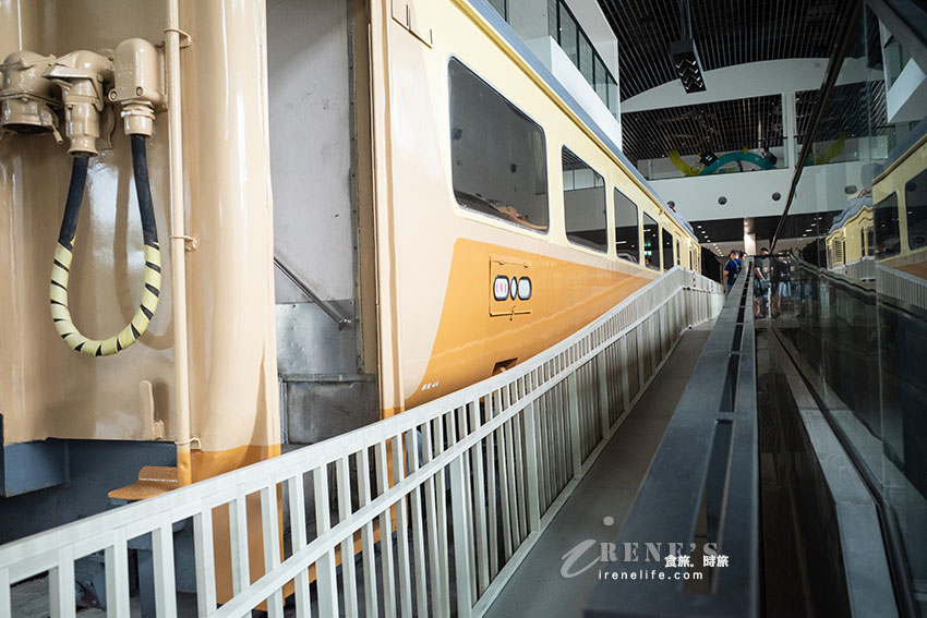 苗栗火車頭與貓咪相結合,壯觀的鐵道文物展示館,還可以搭小火車遊園區 苗栗火車頭與貓咪相結合,壯觀的鐵道文物展示館,還可以搭小火車遊園區