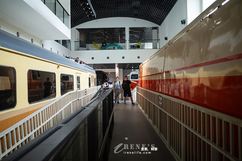 苗栗火車頭與貓咪相結合,壯觀的鐵道文物展示館,還可以搭小火車遊園區 苗栗火車頭與貓咪相結合,壯觀的鐵道文物展示館,還可以搭小火車遊園區