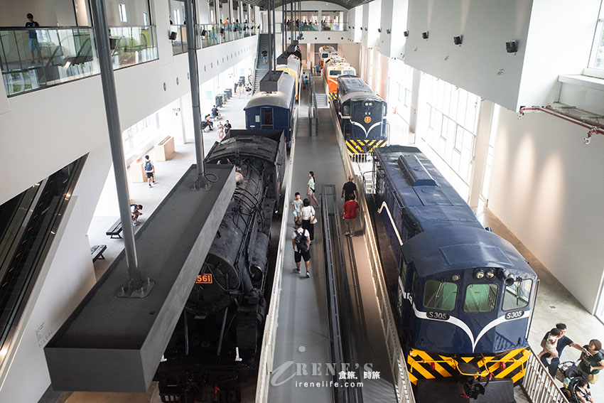 苗栗火車頭與貓咪相結合,壯觀的鐵道文物展示館,還可以搭小火車遊園區 苗栗火車頭與貓咪相結合,壯觀的鐵道文物展示館,還可以搭小火車遊園區