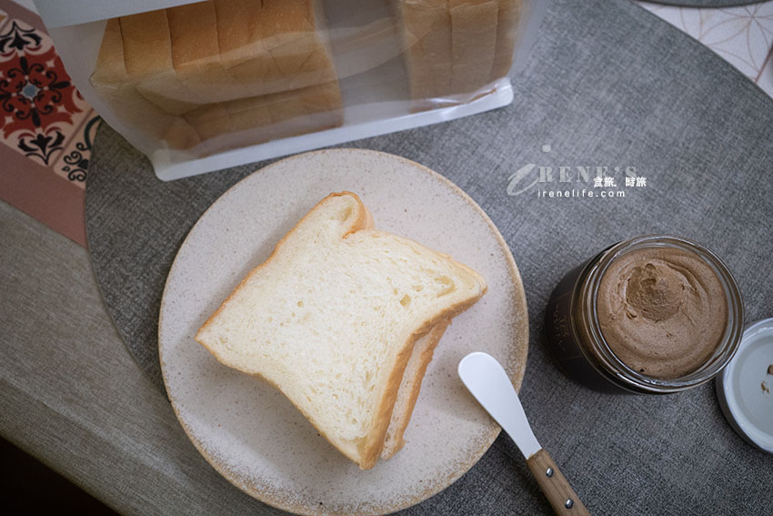 南投埔里18度C生吐司在大甲鎮瀾宮也買得到囉!阿薩姆奶酥醬茶香縈繞有特色 南投埔里18度C生吐司在大甲鎮瀾宮也買得到囉!阿薩姆奶酥醬茶香縈繞有特色
