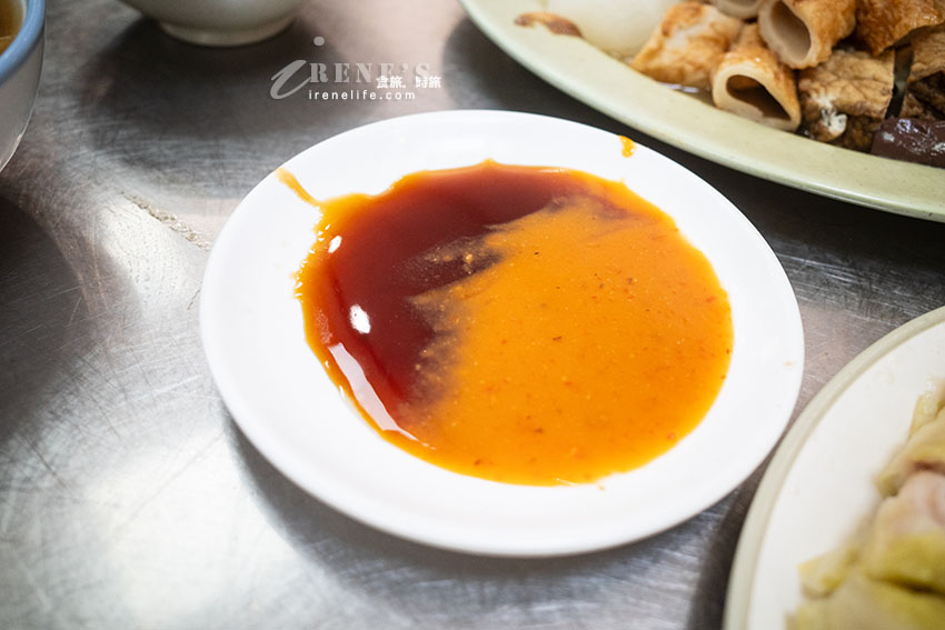基隆三沙灣50年老店，500碗之一的在地美食，排隊人潮超誇張，才12點多豬腳就全售完