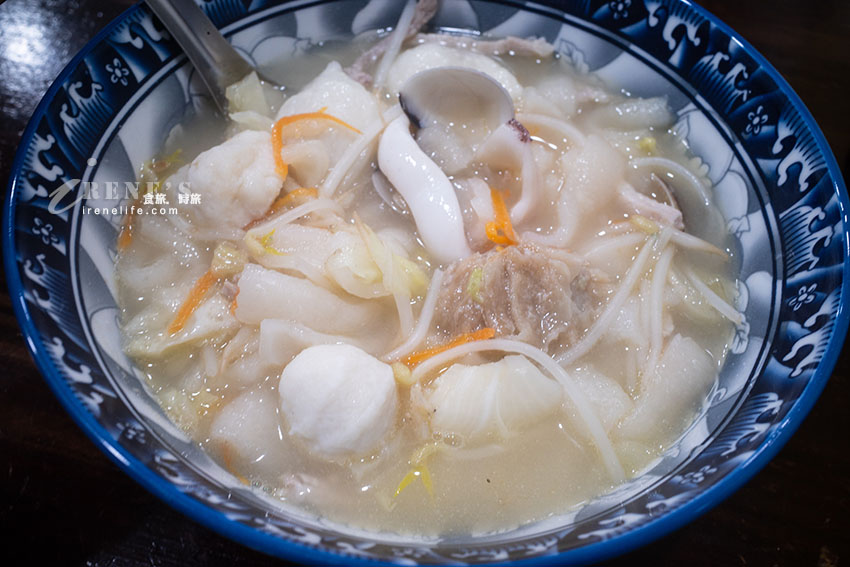近龍山寺的梧州街美食,台北也能吃到好吃的魚麵,燕餃口感紮實肉味濃 近龍山寺的梧州街美食,台北也能吃到好吃的魚麵,燕餃口感紮實肉味濃