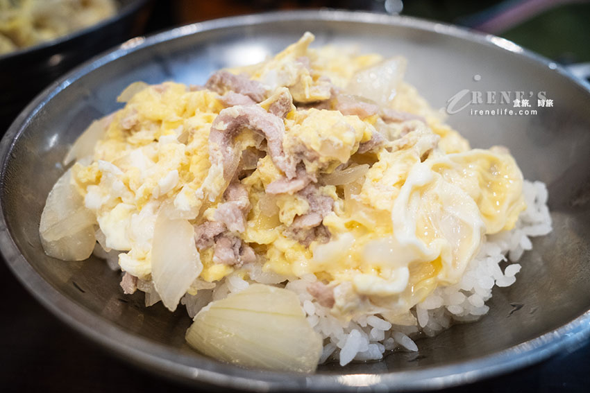 西門町平價台式日本料理,價格便宜出餐快,握壽司、關東煮、炒烏龍麵 西門町平價台式日本料理,價格便宜出餐快,握壽司、關東煮、炒烏龍麵