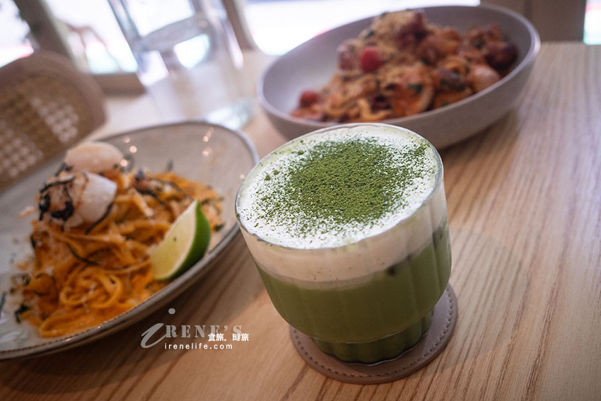 東區超強文青早午餐店，燉飯、義大利麵、漢堡選擇多，重點是樣樣都好吃